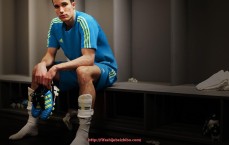 世俱杯直播-皇马欧冠对巴黎小组赛：皇马与巴黎圣日耳曼的欧冠小组赛