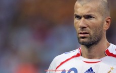 世俱杯直播-英超为何吸引众多顶级球员踢球的多方面原因